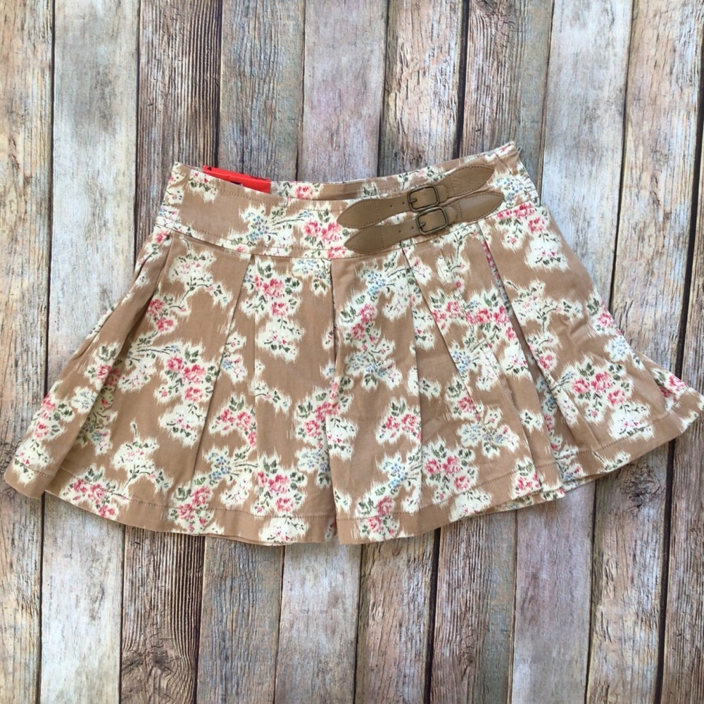 NWT Gap Floral Belted Skort Short/Skirt